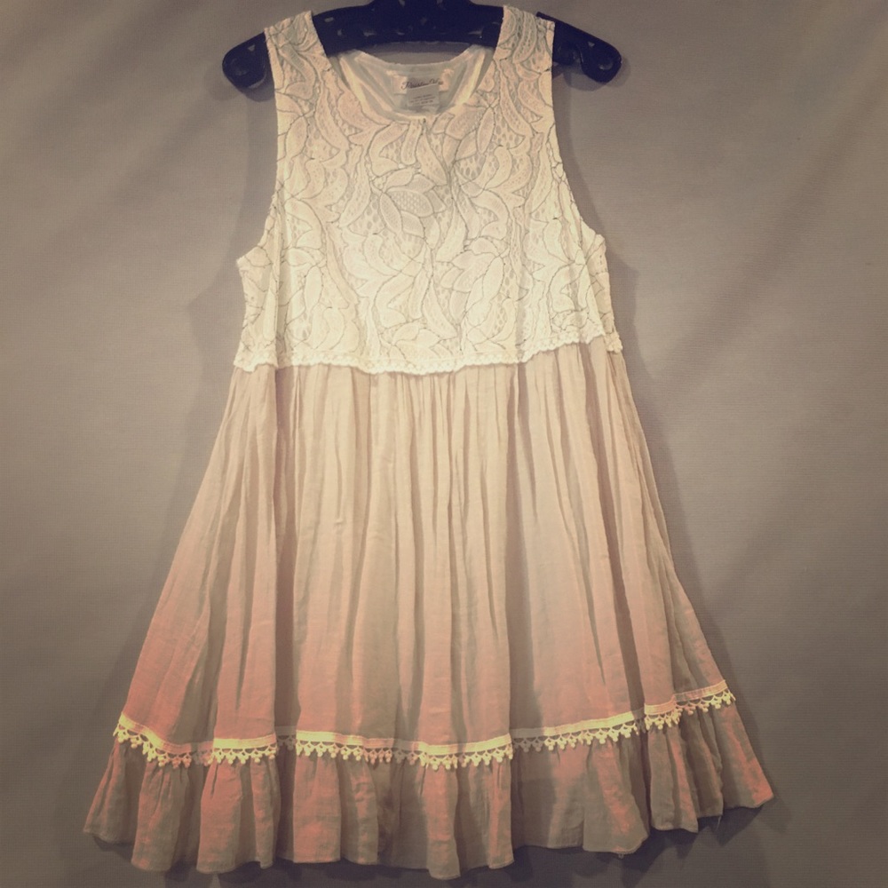 Boutique tunic lace top